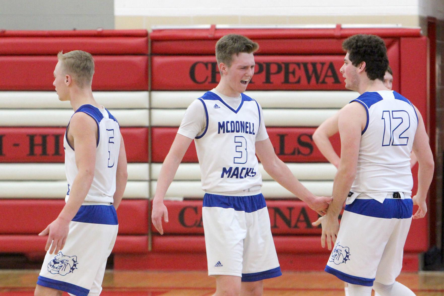McDonell boys basketball vs Luck at Chi-Hi 3-9-19